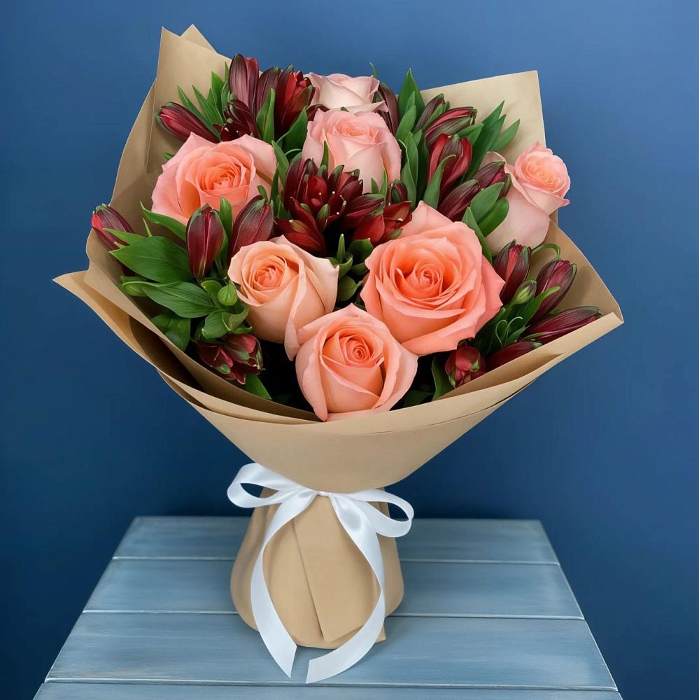 Букет цветов из: Розы и Альстромерии в Кобылках