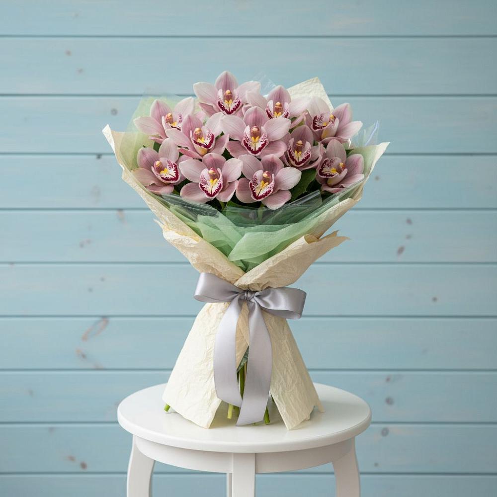 Букет цветов из: Орхидеи и Розы в Кобылках