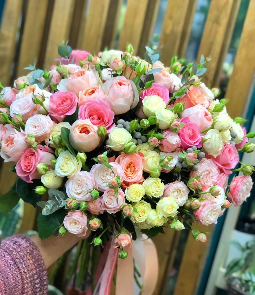 Букет цветов из: Розы в Кобылках