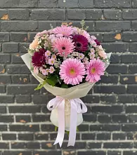 Букет цветов из:  Герберы и Хризантемы в Кобылках