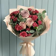 Букет цветов из:  Гвоздики и Розы в Кобылках